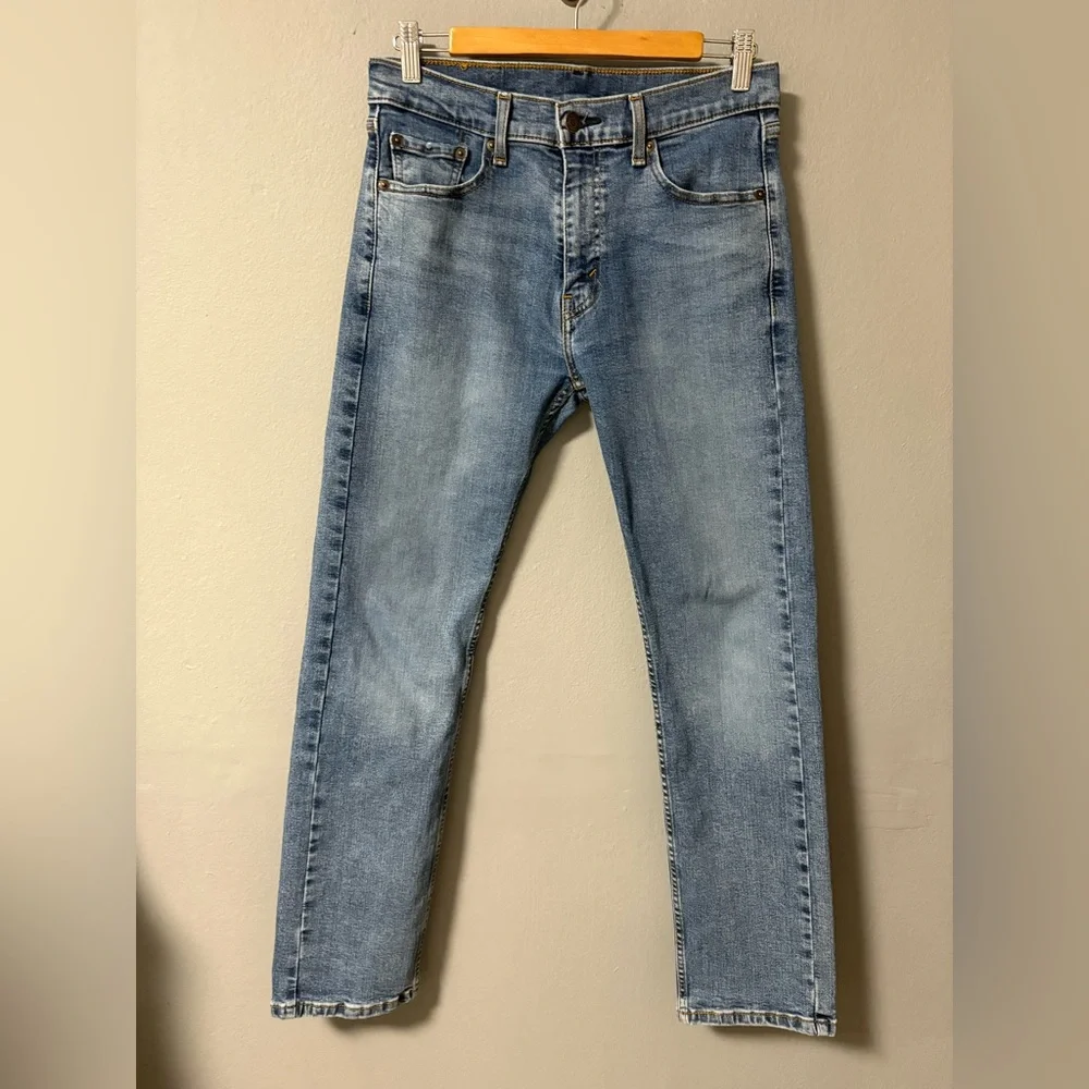 Levi’s 506 Comfort Straight Fit Men’s Jeans. Size 30 X 30